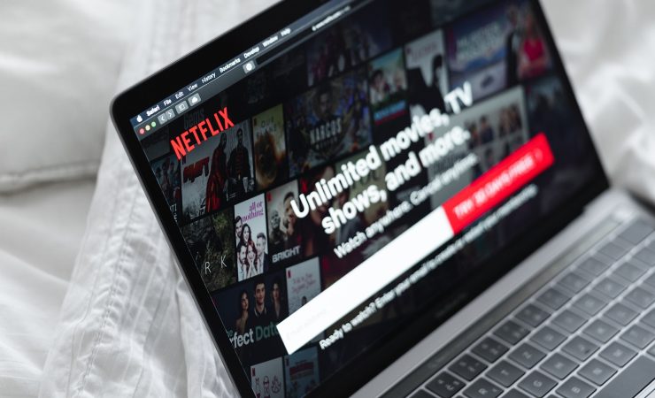 Netflix aumenta i costi degli abbonamenti